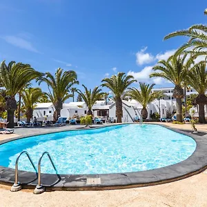 home2book-design-house-bastian-beach-costa-teguise.in-canary-islands.com/
