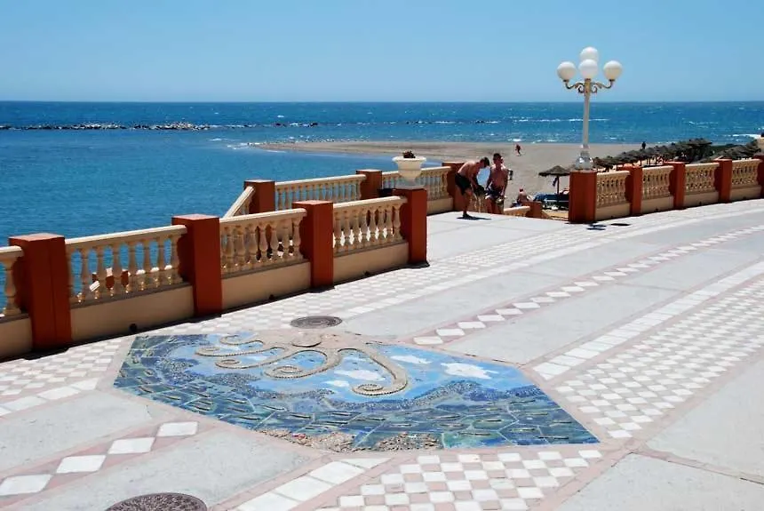 A Step From The Ocean!!! Apartment Benalmadena